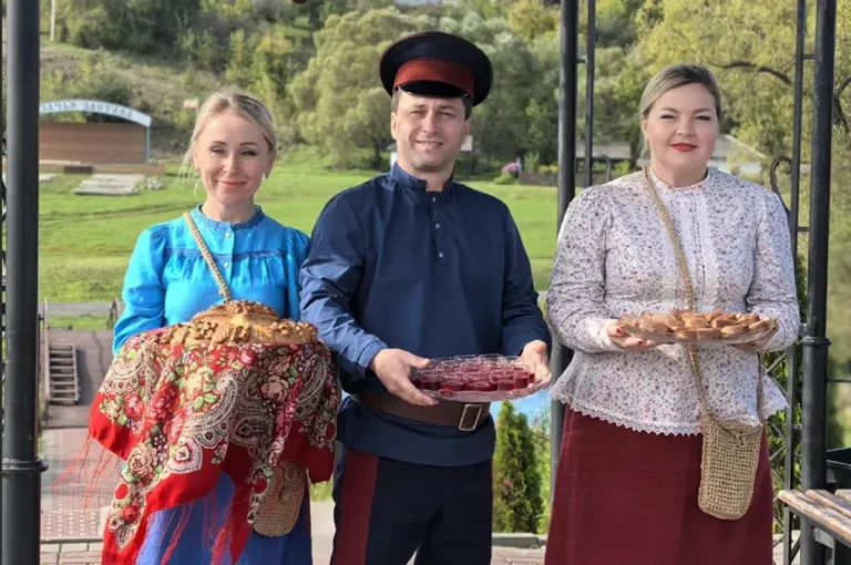 4 ноября станет нерабочим днём, 3 ноября сократят на час