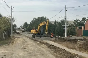 В Мясниковском районе ремонтируют 6,7 км дороги за 78 млн рублей