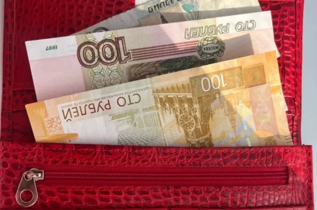 На Дону планируют поднять прожиточный минимум до 19 013 рублей