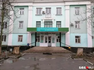 В Шахтах готовят проект капремонта старейшего медколледжа