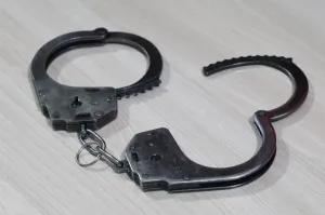 В Шахтах задержали рецидивиста за грабёж в супермаркете