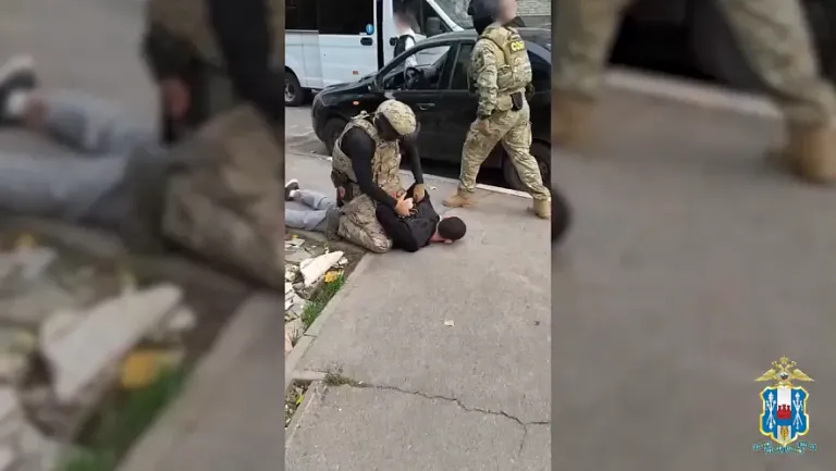 Курьер мошенников присвоил 5 млн рублей, обманув нанимателей