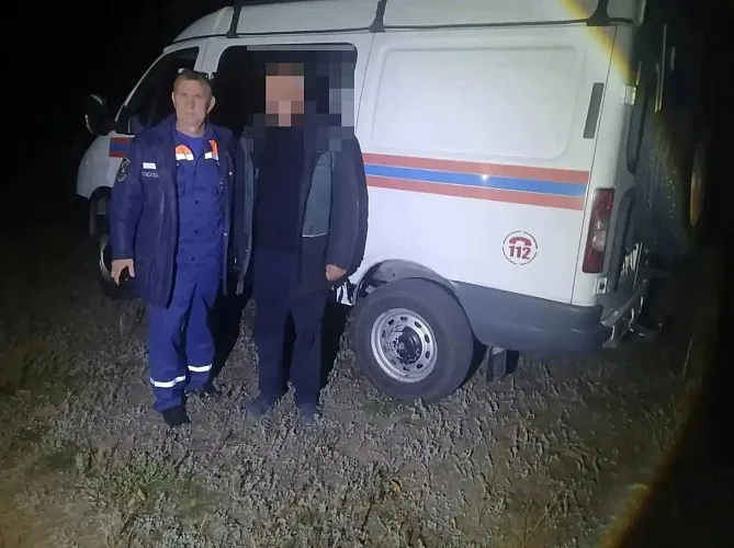 В Шолоховском районе спасатели нашли заблудившегося грибника